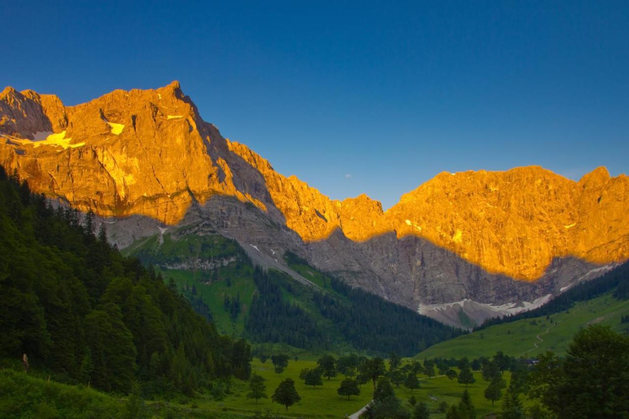 Das Naturhotel Die Eng Hinterriß Exterior foto
